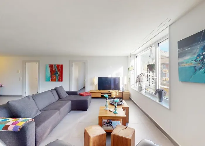 Spacious Apartment With Mountain View * Lenz